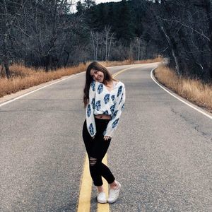 Meet your Posher, Logan